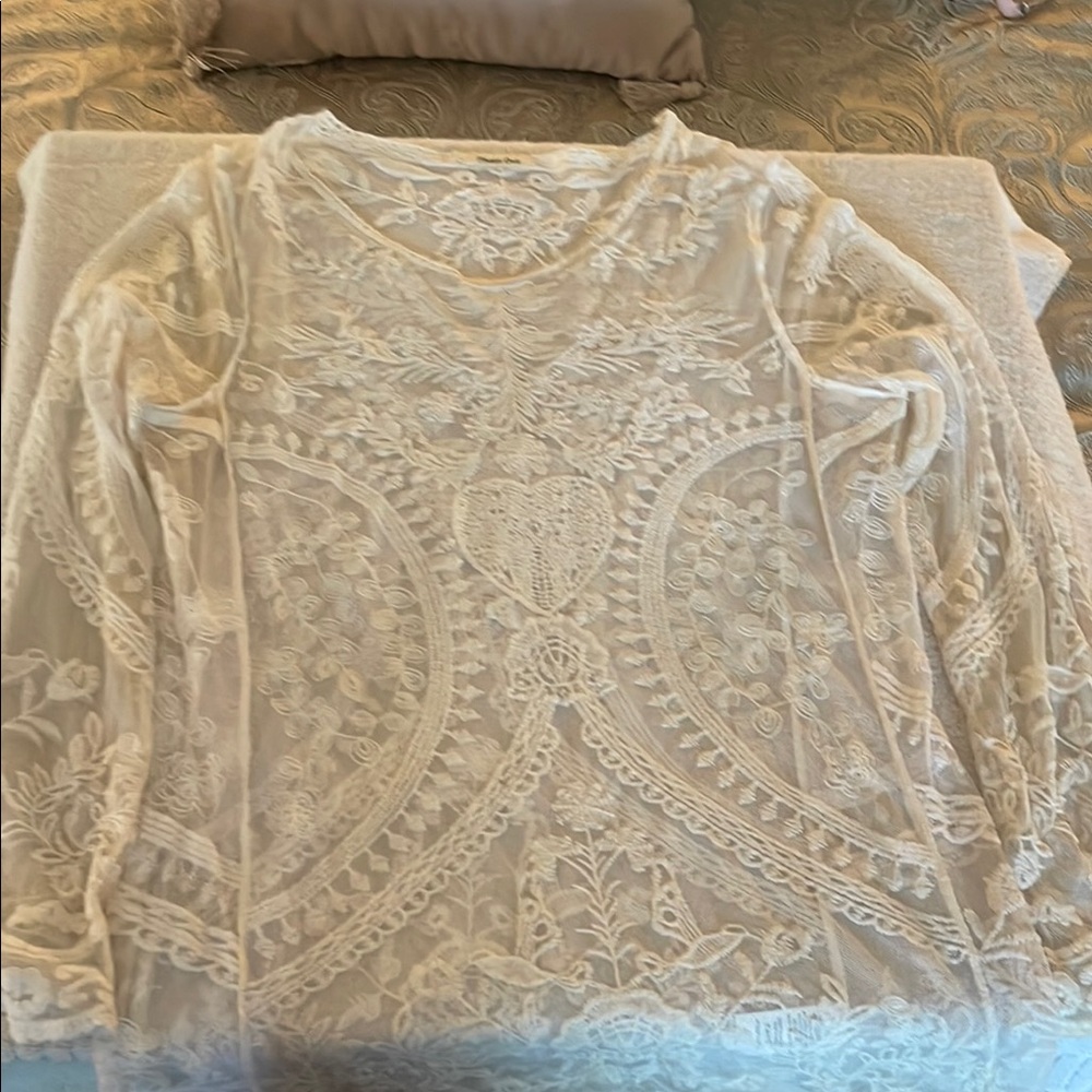 Lace top